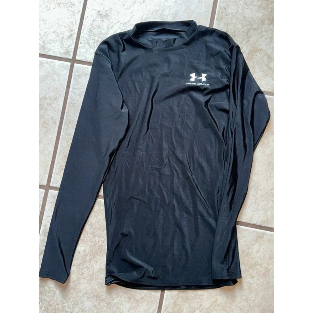 Boys Black Under Armour Cold Gear Shirt Size Medium